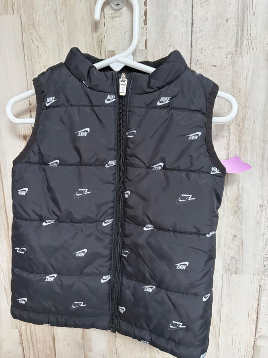 BLACK NIKE LOGO PUFFER VEST, BOY 24M