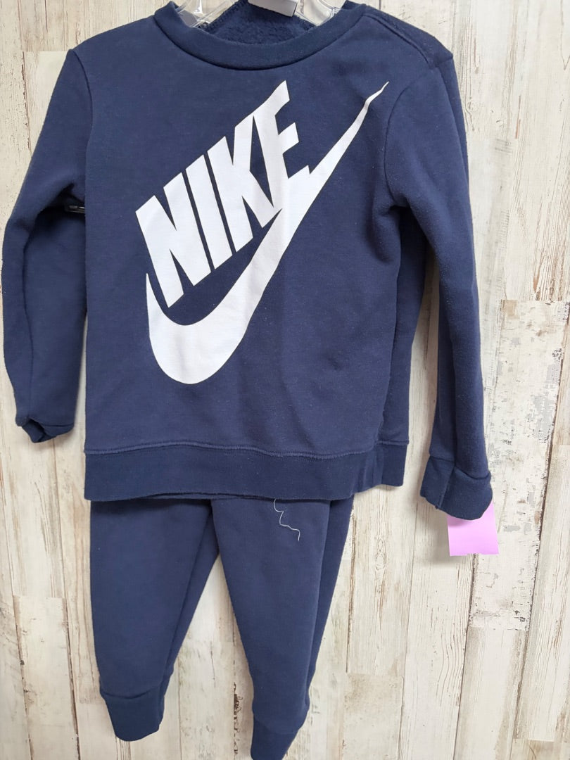 NAVY NIKE , BOY 3T
