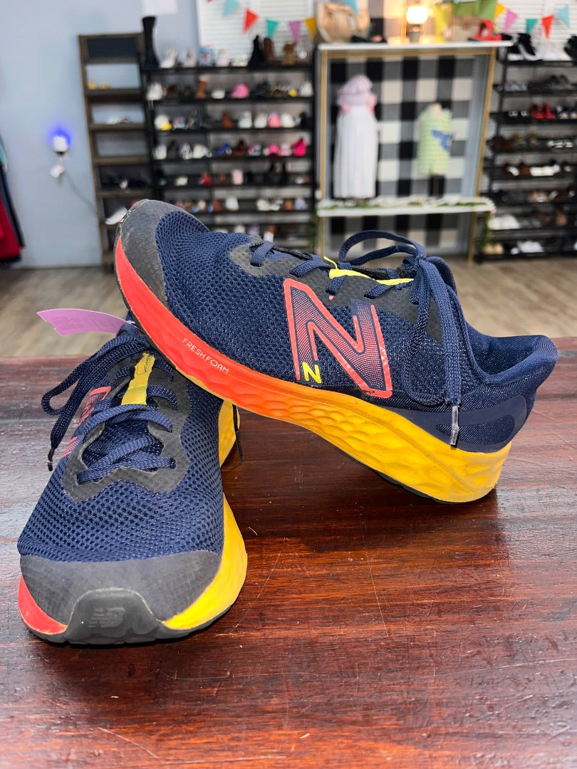 NAVY NEW BALANCE FRESH FOAM SNEAKERS, SHOES Y3.5