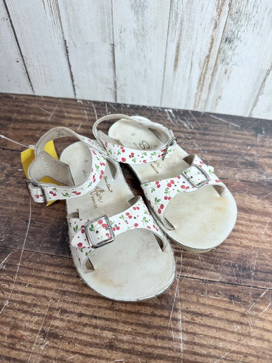 WHITE SUN SAN CHERRY SURFER SANDAL, SHOES 9