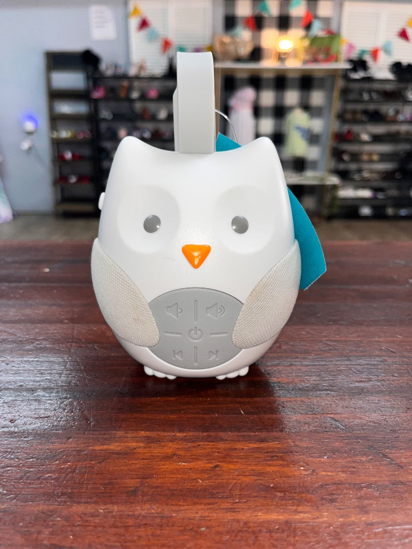 GREY SKIP HOP PORTABLE SOUND MACHINE OWL