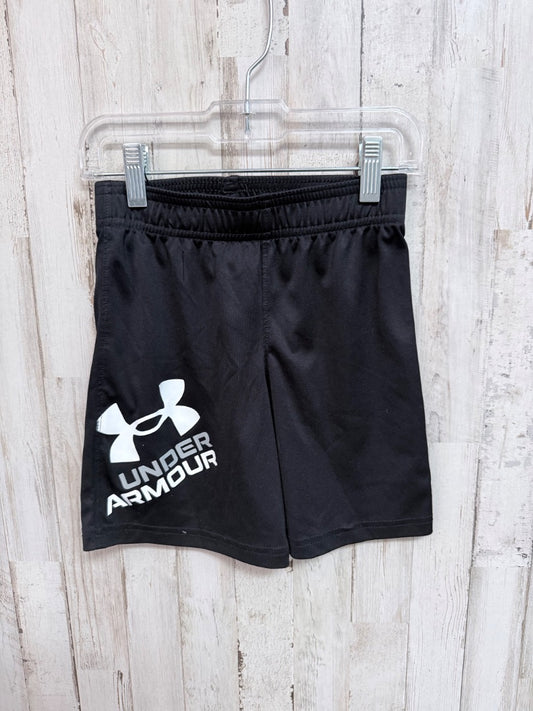 BLACK UNDER ARMOUR LOGO SHORTS, BOYS 5