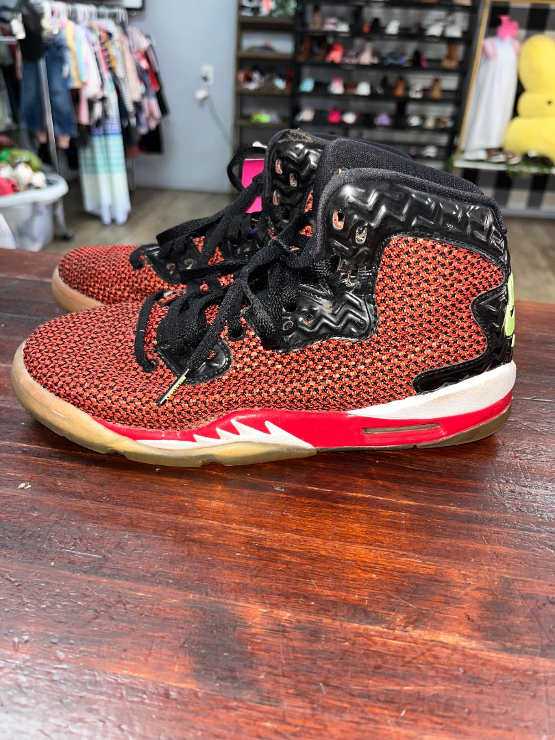 RED NIKE AIR JORDANS, SHOES Y4