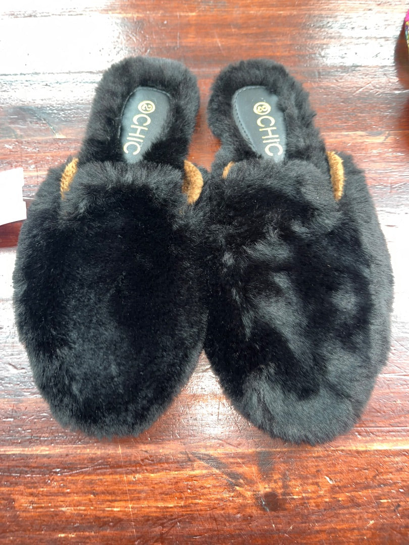 BLACK CHIC FUZZY SLIPPERS, SHOES A7