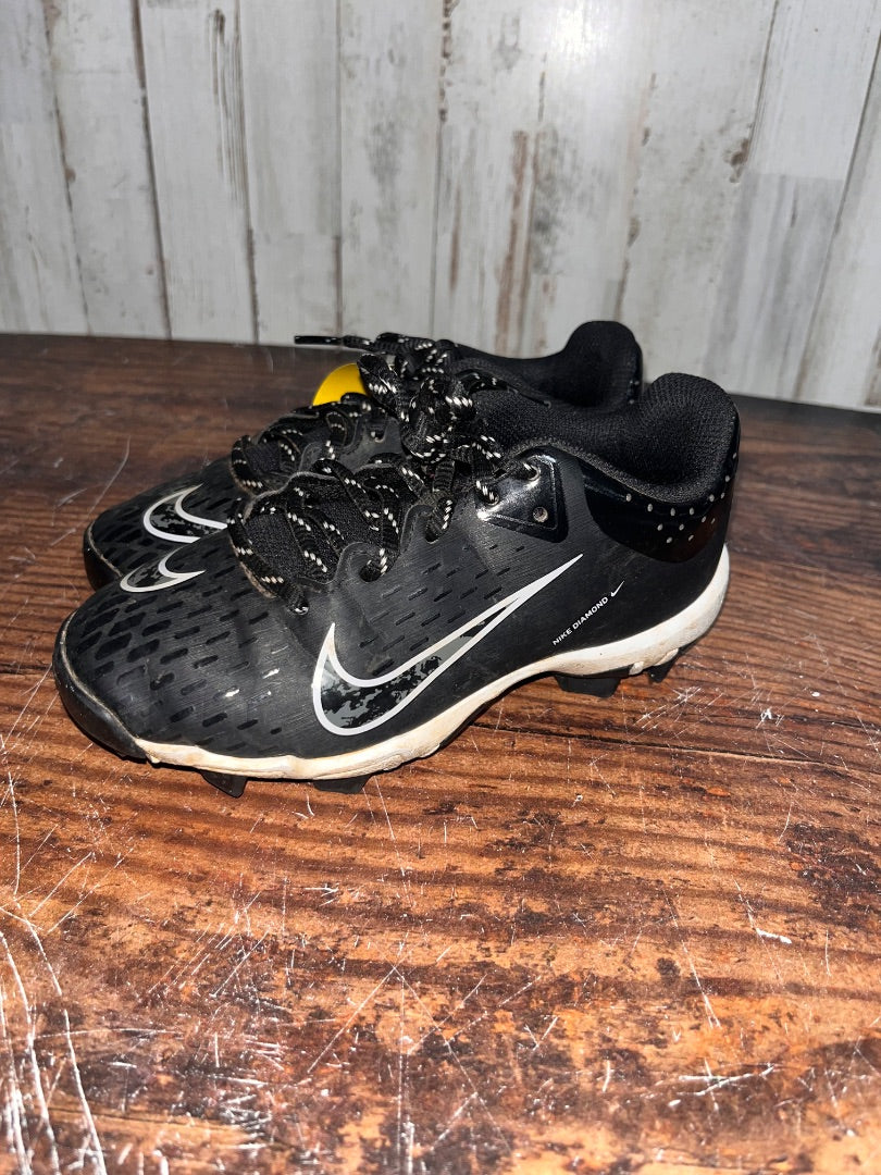BLACK NIKE SOFTBALL CLEATS, SHOES 13