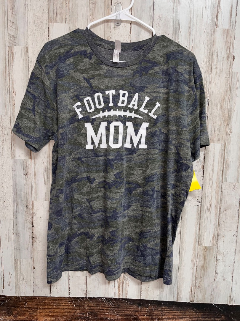 GREEN LAT FOOTBALL MOM CAMO TEE, LADIES L