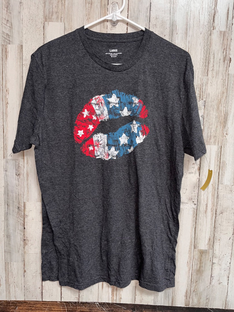 GREY  KISS FLAG TEE, LADIES L