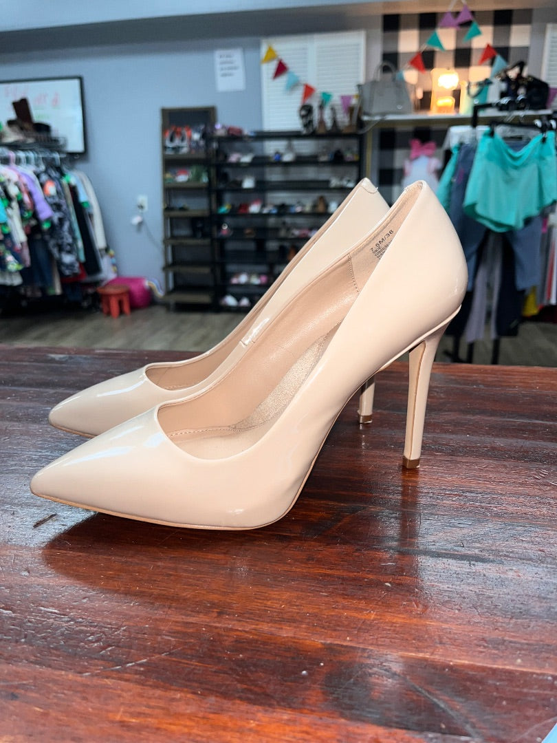 Nude BCBG Tall heels, Shoes A7.5