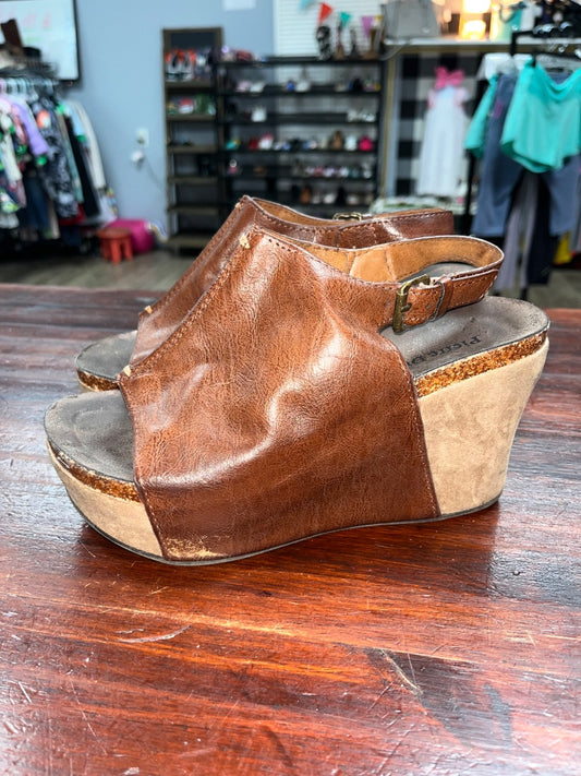 DARK BROWN PIERRE DUMAS PEEP TOE WEDGES, SHOES A6