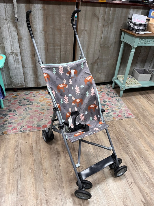 GREY COSCO WOODLAND PRINT UMBRELLA STROLLER, BABY GEAR