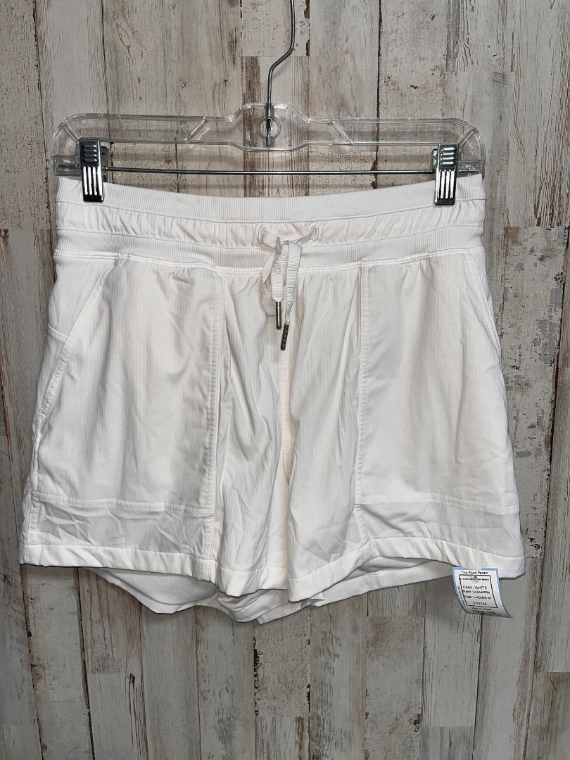 WHITE LULULEMON SZ 6 STRIPE DRAWSTRING SHORTS, LADIES M