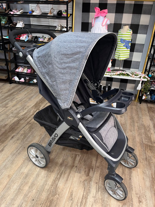GREY CHICCO BRAVO STROLLER
