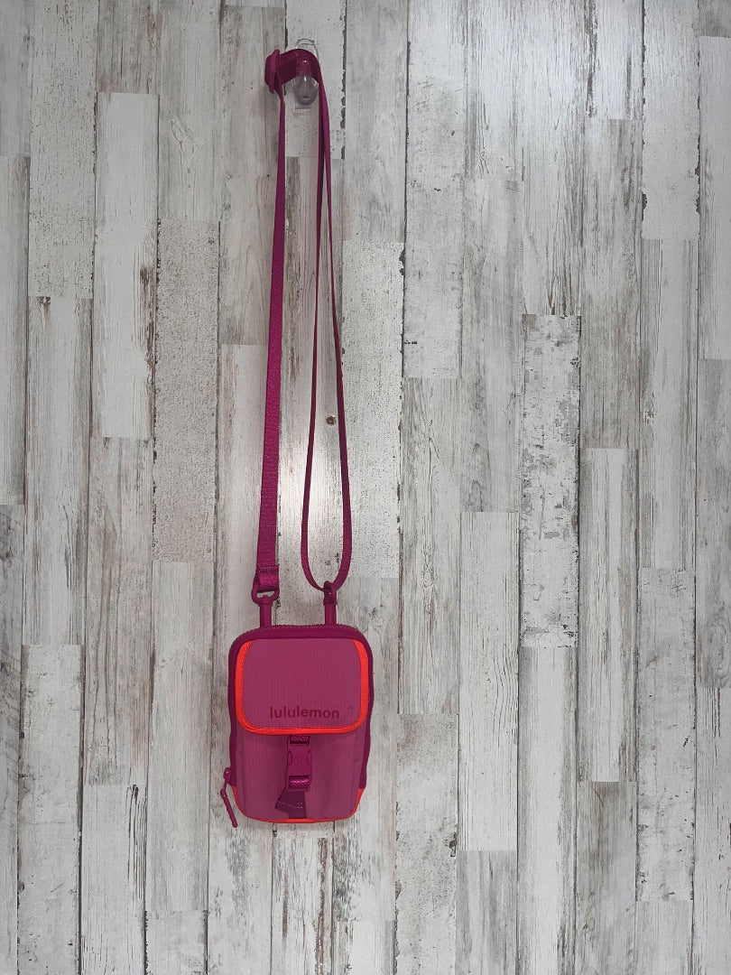 PINK LULULEMON SMALL CROSSBODY