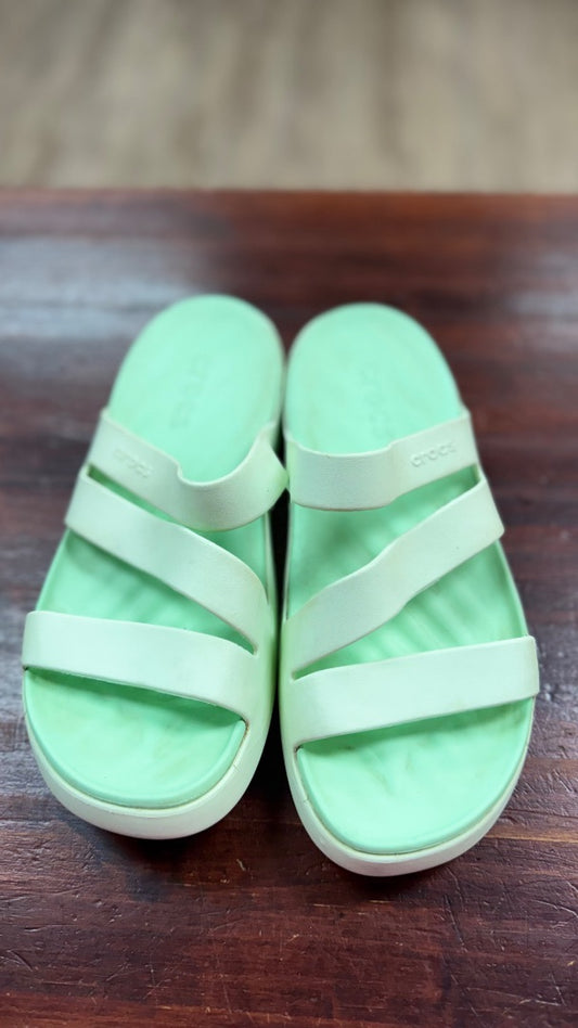 LIME CROCS STRAP RUBBER SANDALS, SHOES A10
