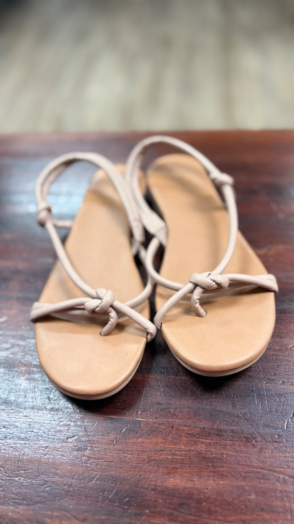 TAN UNIVERSAL THREAD TUBE STRAP SANDALS, SHOES A7
