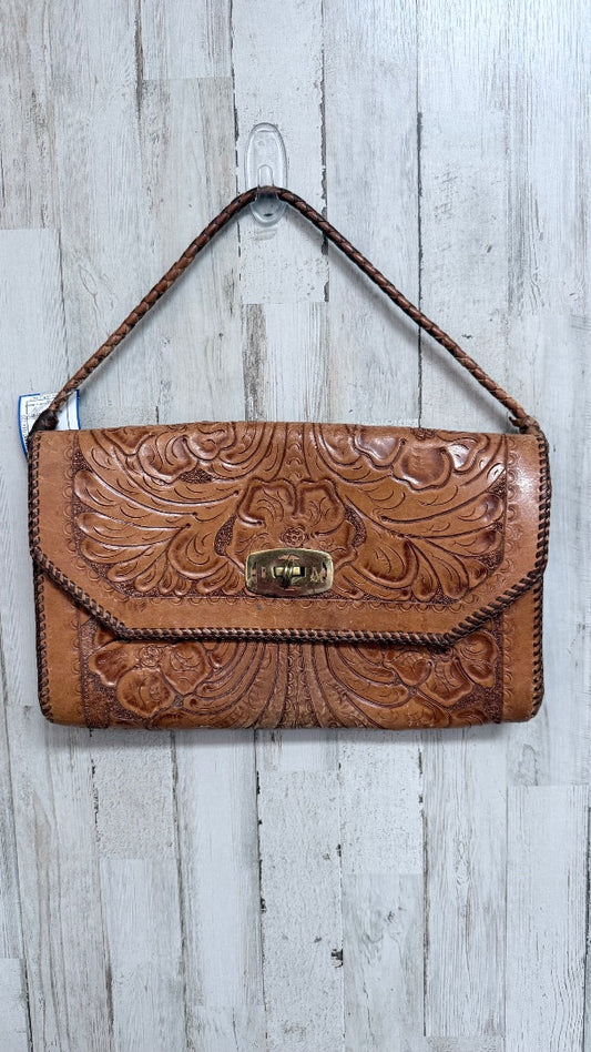 BROWN  LEATHER FLOWER PRINT PURSE