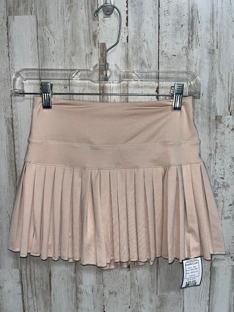 TAN GOLDHINGE PLEATED SKORT, LADIES XS