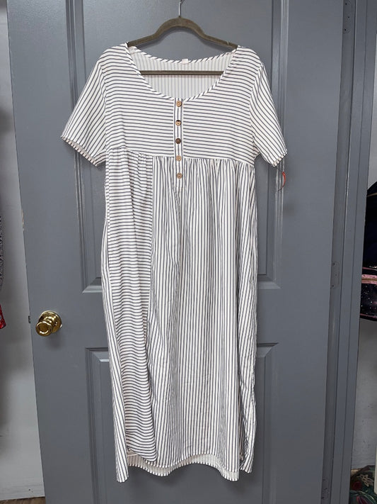 WHITE/BLUE SHEIN STRIPE BUTTON MAXI, LADIES L