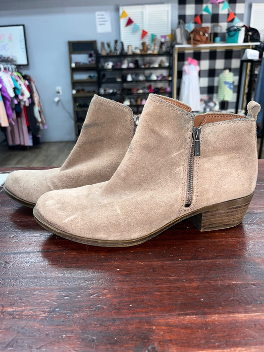 TAUPE LUCKY BRAND SUEDE ANKLE BOOTS, SHOES A8.5