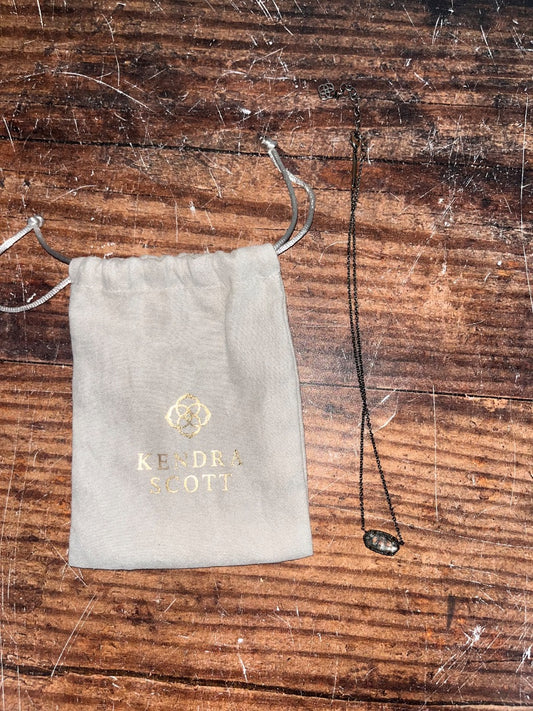GREY/SILVER KENDRA SCOTT STONE NECKLACE