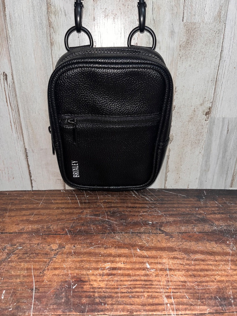 BLACK BRIXLEY CROSSBODY SLING BAG