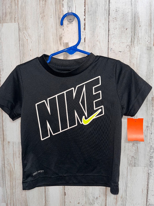 BLACK NIKE DRY FIT LOGO TEE, BOY 2T