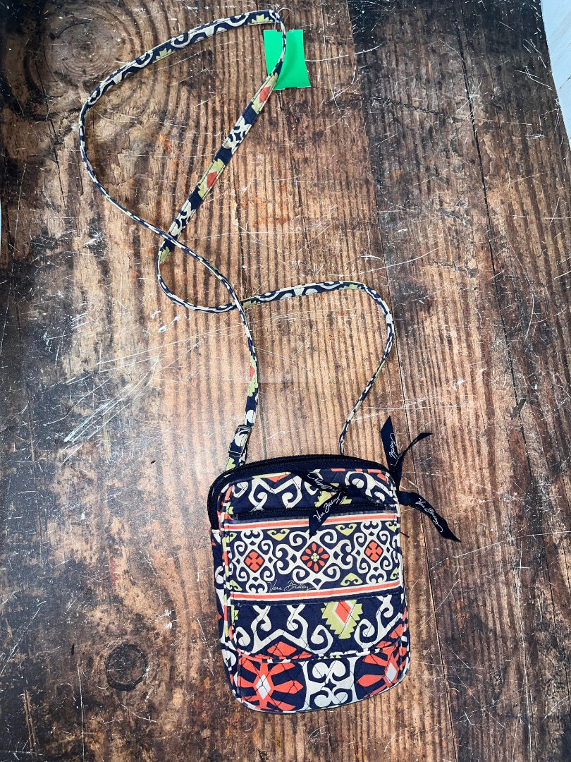 NAVY VERA BRADLEY SMALL QUILTED CROSSBODY