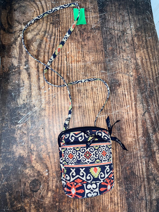 NAVY VERA BRADLEY SMALL QUILTED CROSSBODY