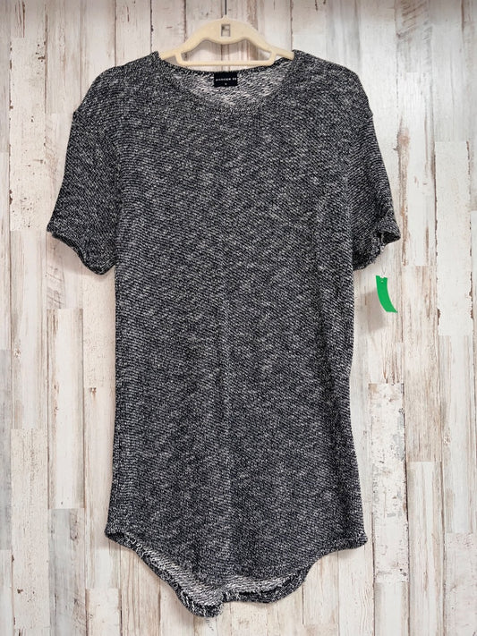 BLACK HANGER SS TEXTURED TOP, LADIES L