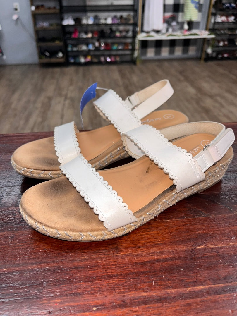 WHITE CAT & JACK SCALLOP STRAP SANDALS, SHOES Y3