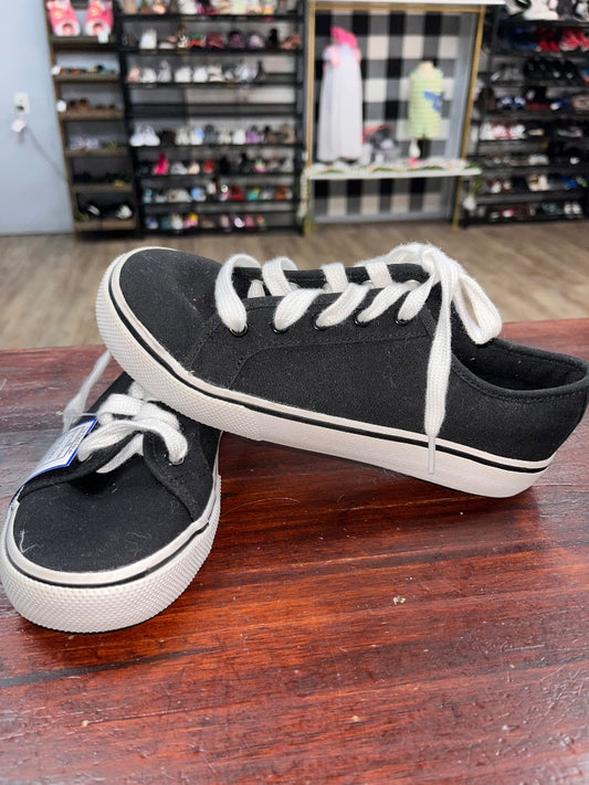 BLACK WONDER NATION LACE UP CANVAS SHOES, SHOES Y3