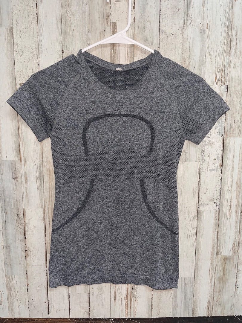 GREY LULULEMON SZ 2 SWIFTLY TECH TEE, LADIES S