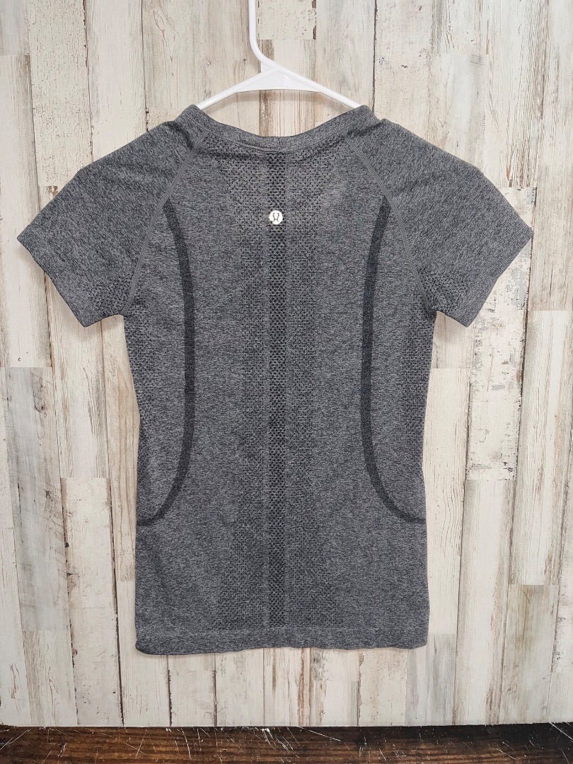 GREY LULULEMON SZ 2 SWIFTLY TECH TEE, LADIES S